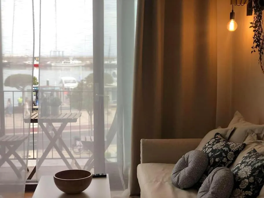 New Loft Seaview Port Cambrils Apartment 0*,